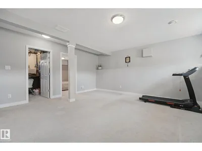 14223 83 ST NW photo 31