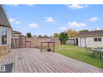 14223 83 ST NW photo 34