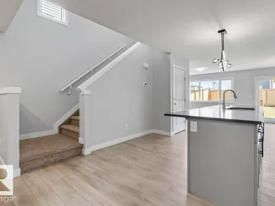 9355 PEAR LINK LI SW photo 8