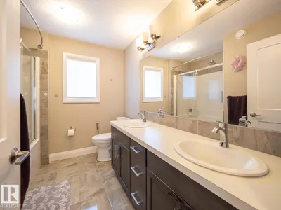 121 SUNWOOD BAY photo 27