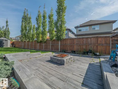 121 SUNWOOD BAY photo 34
