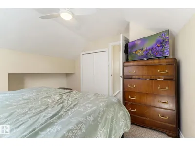 11331 60 ST NW photo 30