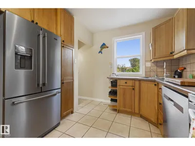 11331 60 ST NW photo 16