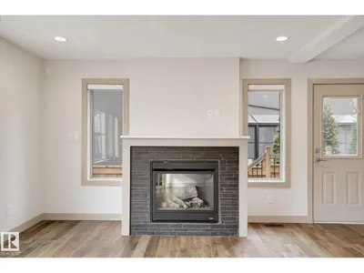 7716 112 ST NW photo 14