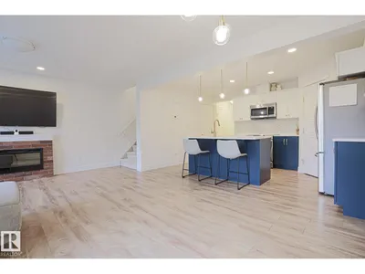 3833 ROBINS CR NW photo 12