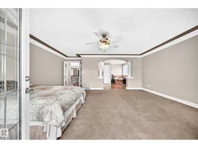 7211 170 AV NW photo 40