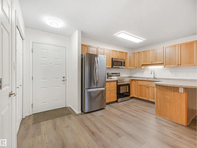 #112 13635 34 ST NW, Edmonton