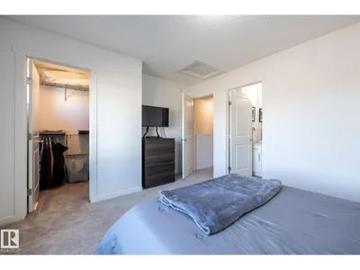 1273 MCLEOD AV photo 21