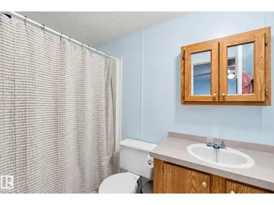 #110 3400 48 ST photo 18