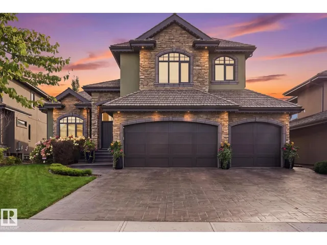 3 KINGSMEADE CR, St. Albert