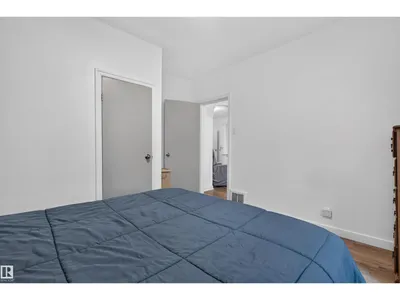 11431 88 ST NW photo 10