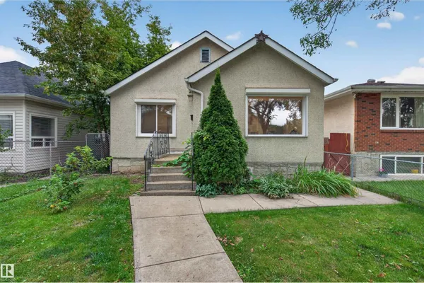 11431 88 ST NW photo 2