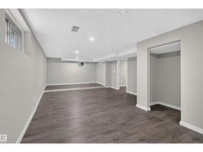 11431 88 ST NW photo 26
