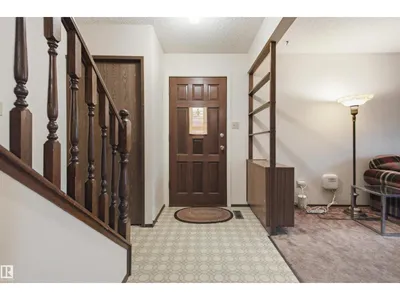 8945 78 AV NW photo 24