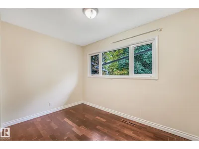 9256 148 ST NW photo 19