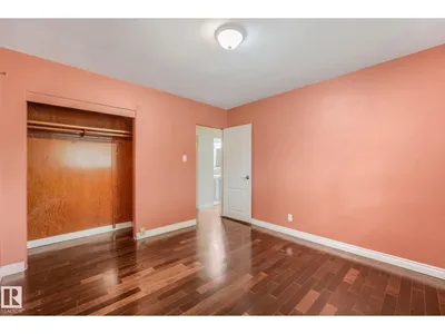9256 148 ST NW photo 22