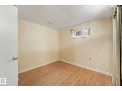 9256 148 ST NW photo 31