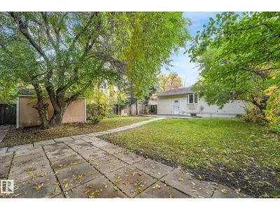 9256 148 ST NW photo 46