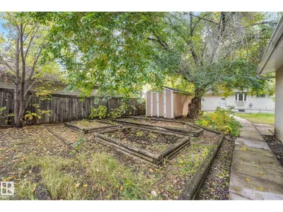 9256 148 ST NW photo 48