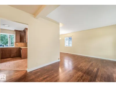 9256 148 ST NW photo 6
