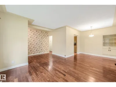 9256 148 ST NW photo 9