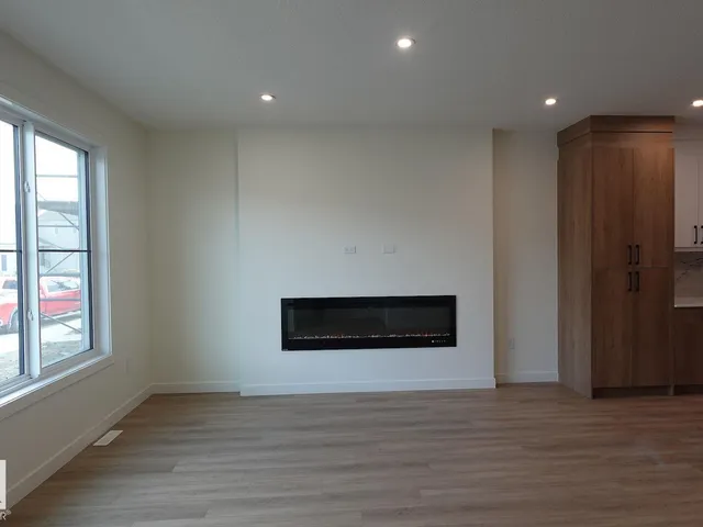 224 28 street SW, Edmonton