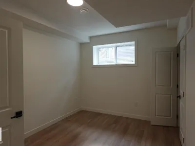 224 28 street SW photo 10