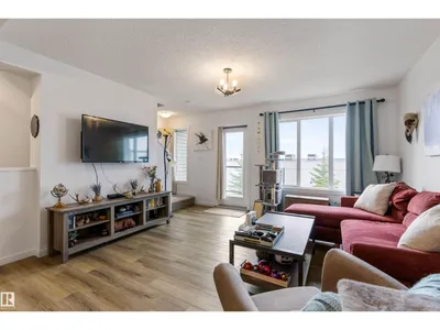 #60B 1530 TAMARACK BV NW photo 6