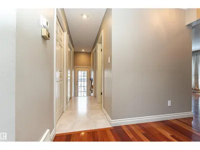 221 OCKENDEN PL NW photo 28