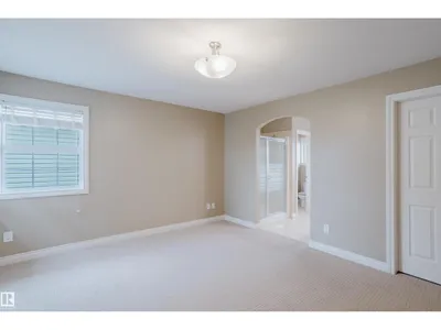 652 CRIMSON DR photo 33