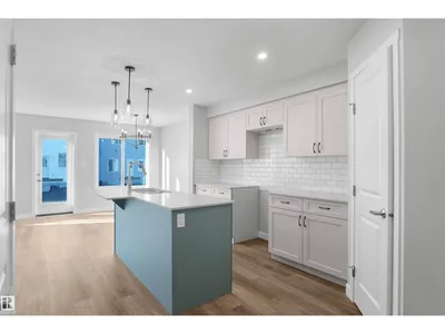 1860 187 ST NW photo 11