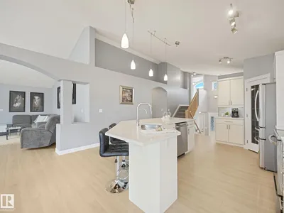 4115 58 ST photo 9