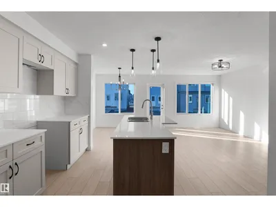 1862 187 ST NW photo 9