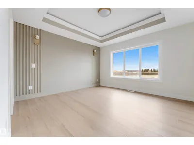 3803 38 AV photo 30