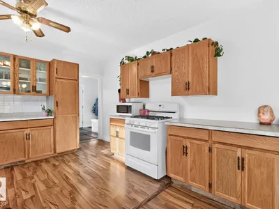 6 MONT CLARE PL photo 11