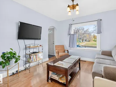 6 MONT CLARE PL photo 6