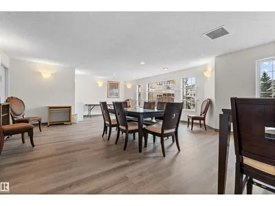 #213 17151 94A AV NW photo 33