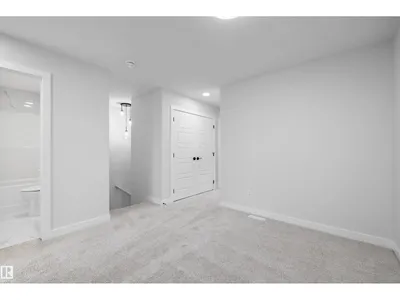 271 Edgemont GR NW NW photo 20