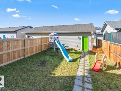 28 DAVIS ST photo 31
