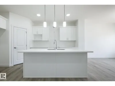 612 Ashgrove CI photo 12