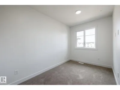 612 Ashgrove CI photo 17