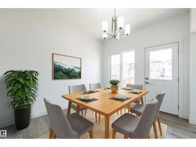 614 Ashgrove CI photo 6