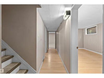 10428 64 AV NW NW photo 17