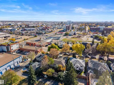 10428 64 AV NW NW photo 68