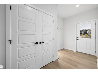 Edgemont (Edmonton) photo 15
