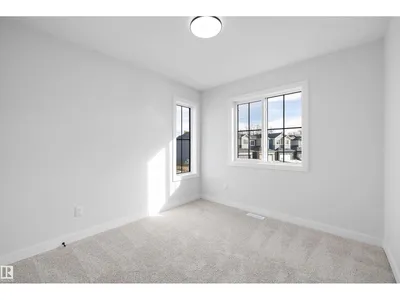 Edgemont (Edmonton) photo 24
