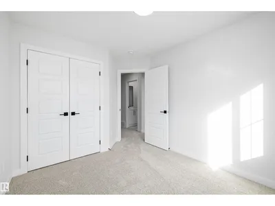 Edgemont (Edmonton) photo 27