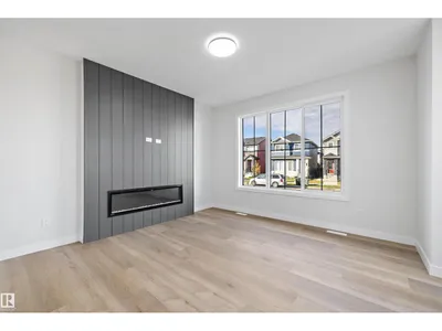 Edgemont (Edmonton) photo 5