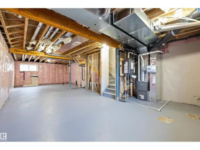 Edgemont (Edmonton) photo 34