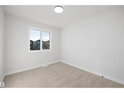 Edgemont (Edmonton) photo 23